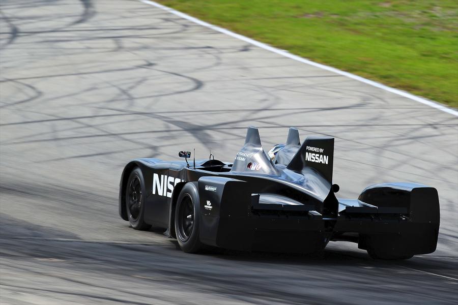  Nissan DeltaWing On Track Sebring 2012 года  (фото 38 из 50)